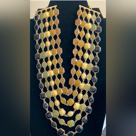 Ann Taylor signed 5 strand multicolor layered bib choker - Picture 4 of 4